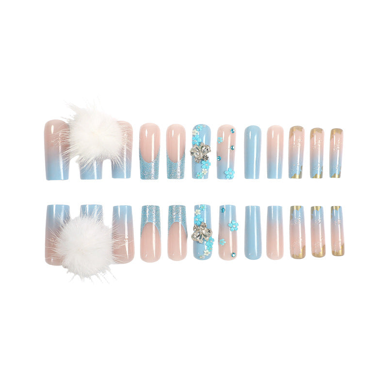 Designer Press-On Nail Art Set mit floralen und Edelsteinen Akzenten Brehn