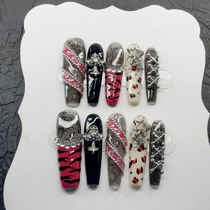 Dekorative Nagelkunst