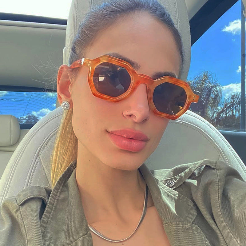 Damen oktagonale Sonnenbrille mit modischem Muster und UV-Schutz Brehn