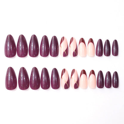 Elegante Farbverlauf-Nagelkunst-Fingerdesign Brehn