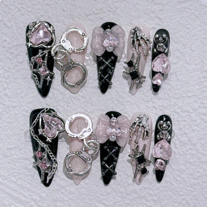 Glamouröse Nagelkunst Verlängerungen