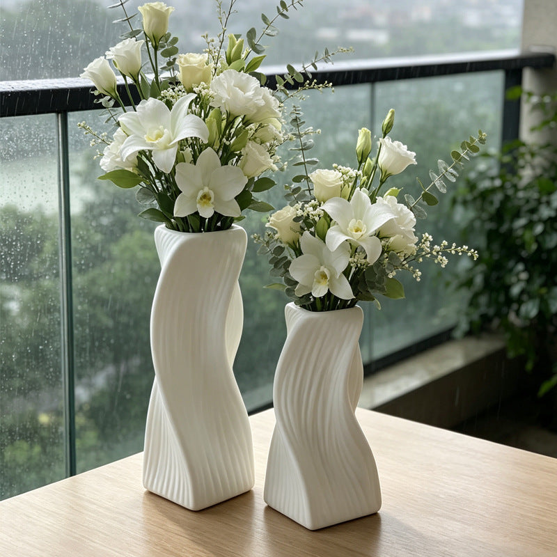 Moderne Skulpturale Dekorative Vase Brehn