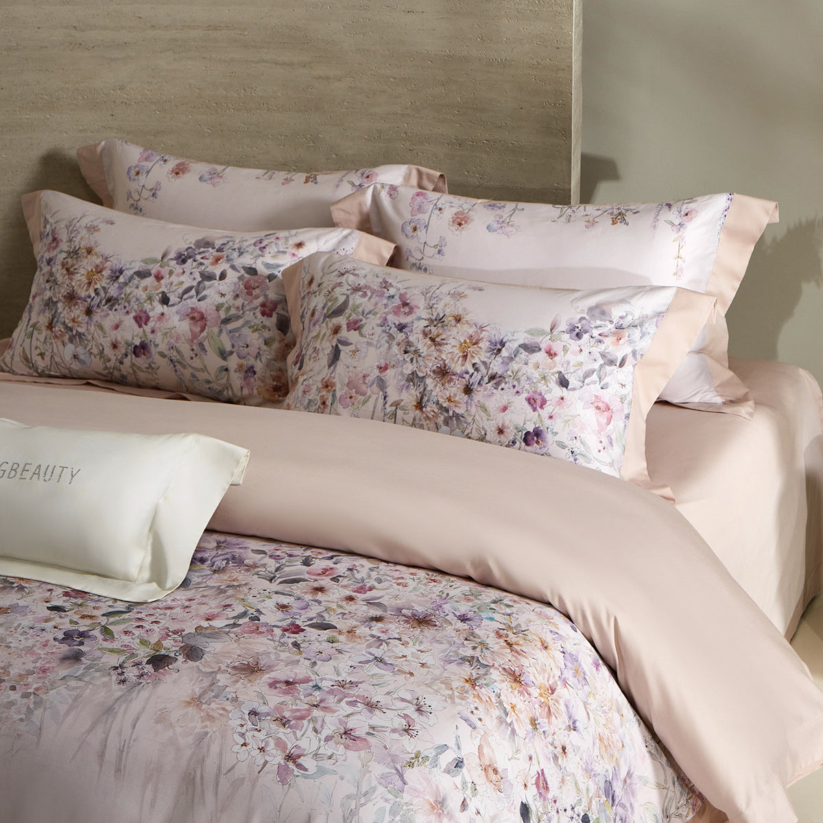 Blumen-Aquarell Baumwollsatin Bettbezug Set mit verstecktem Reißverschluss & bestickten Kissenbezügen
