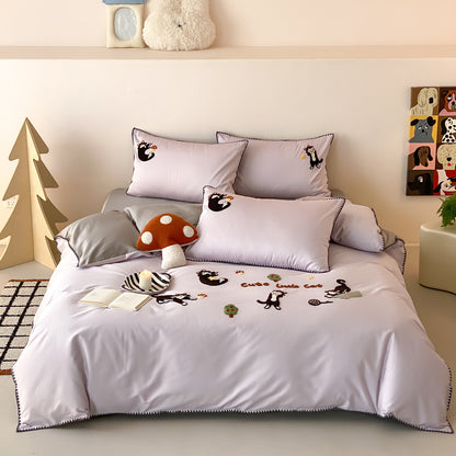 Luxuriöses Satin-Effekt Bettbezug-Set mit bestickten Glücks-Pferde-Applikationen