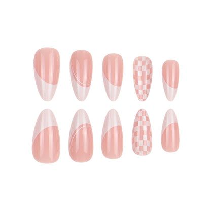 Elegante Stiletto Press-On Nagelverlängerungen Brehn