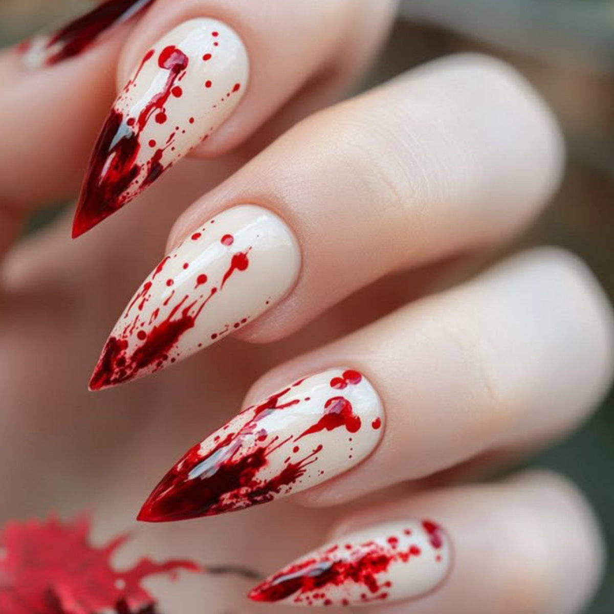 Gothic Blut-Spritzer Nagelkunst Extensions Brehn