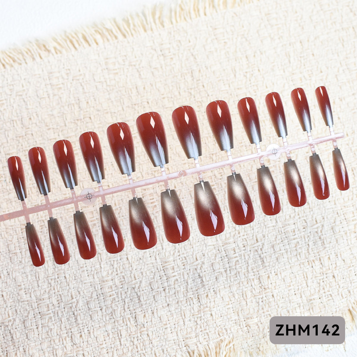 Press-On Nail Set Brehn