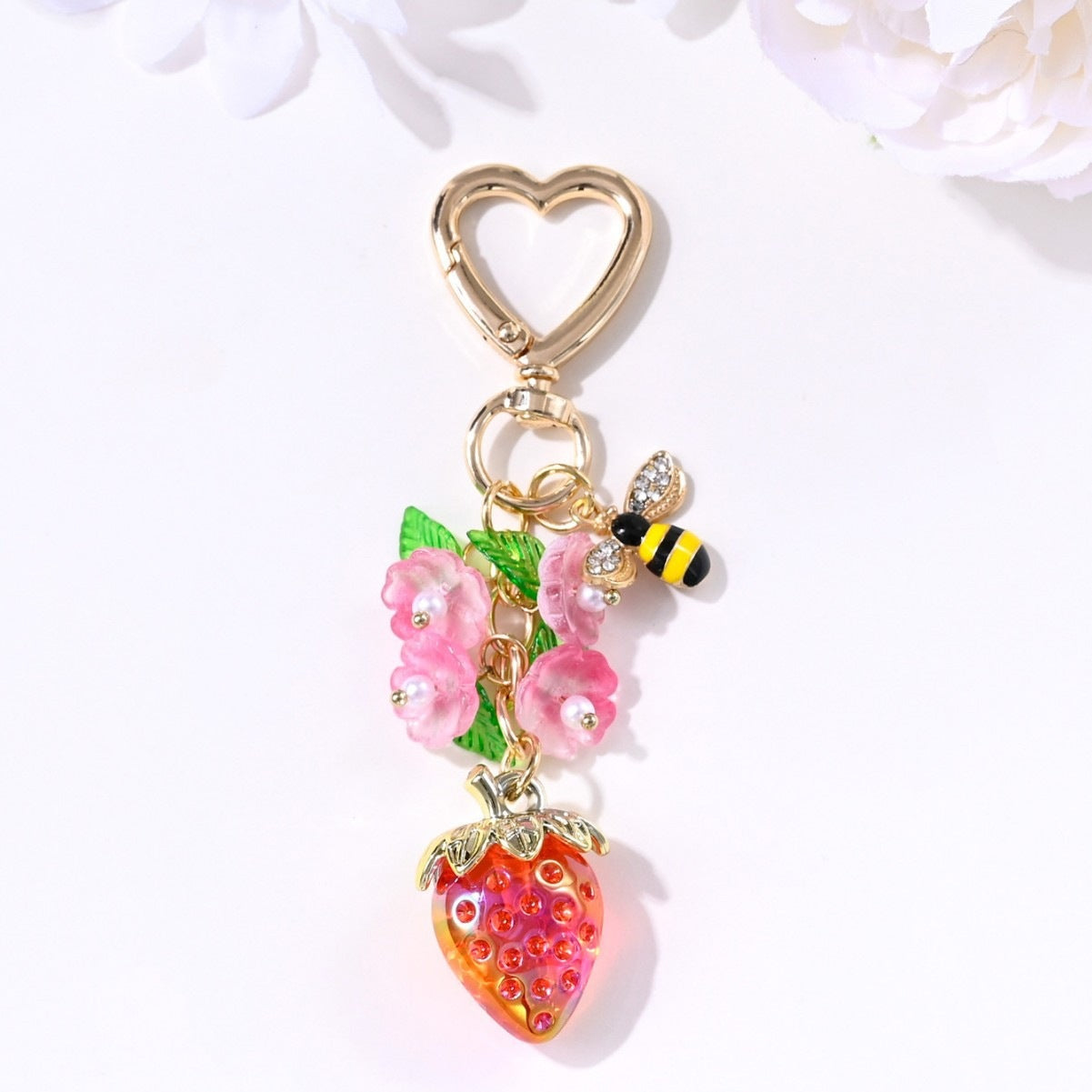 Schlüsselanhänger mit Fruchtigem Erdbeer-Design Brehn