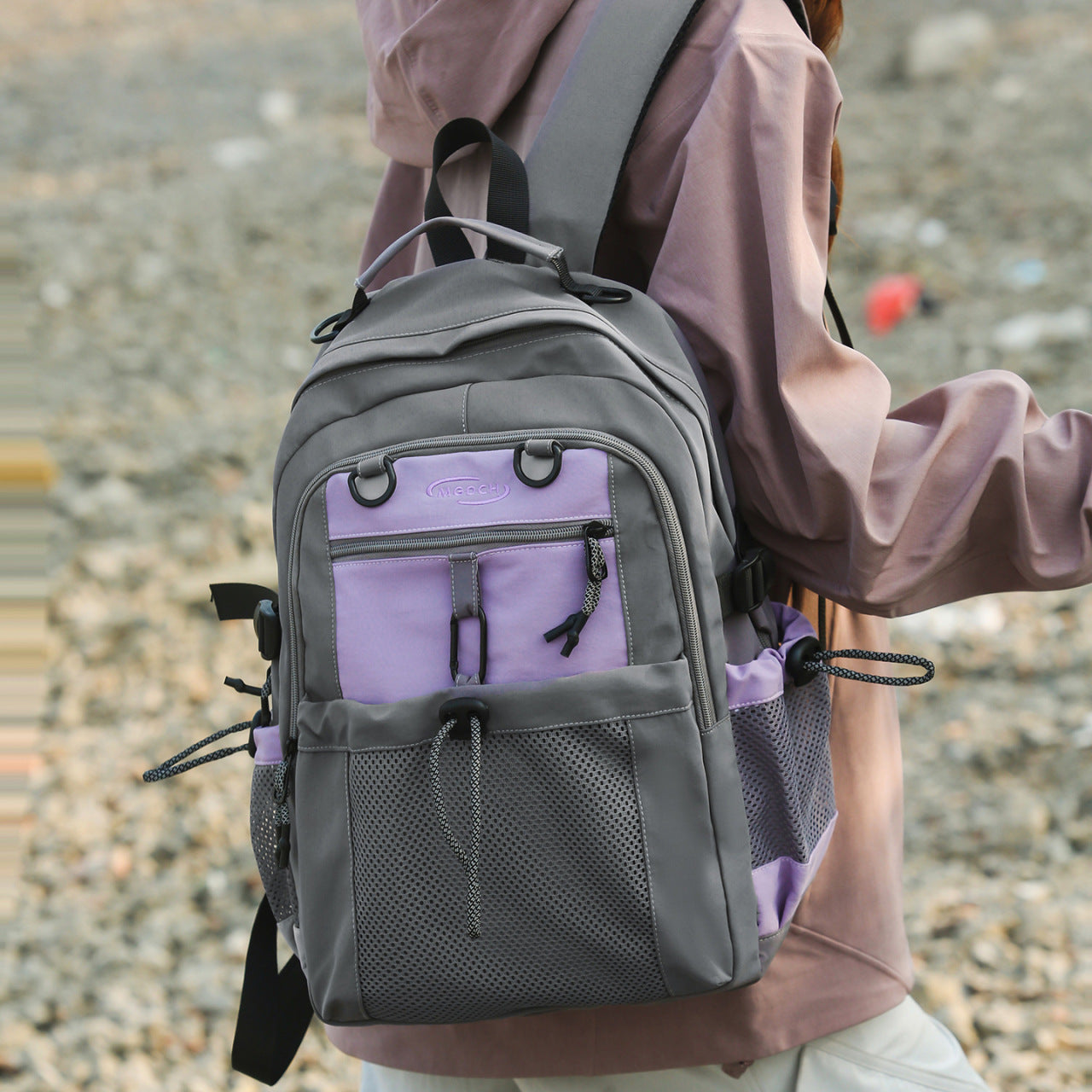 Multifunktionaler Rucksack mit Ergonomischen Trageriemen und Robustem Schutz Brehn