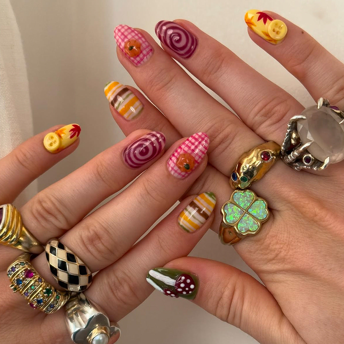 Kunstnägel mit Verspieltem Obst-Design Brehn