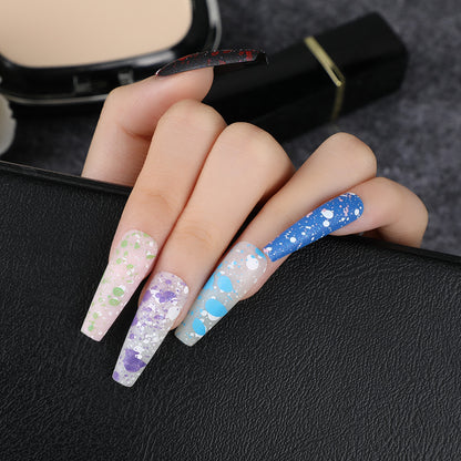 Kunstnägel mit künstlerischem Splatter-Design Brehn