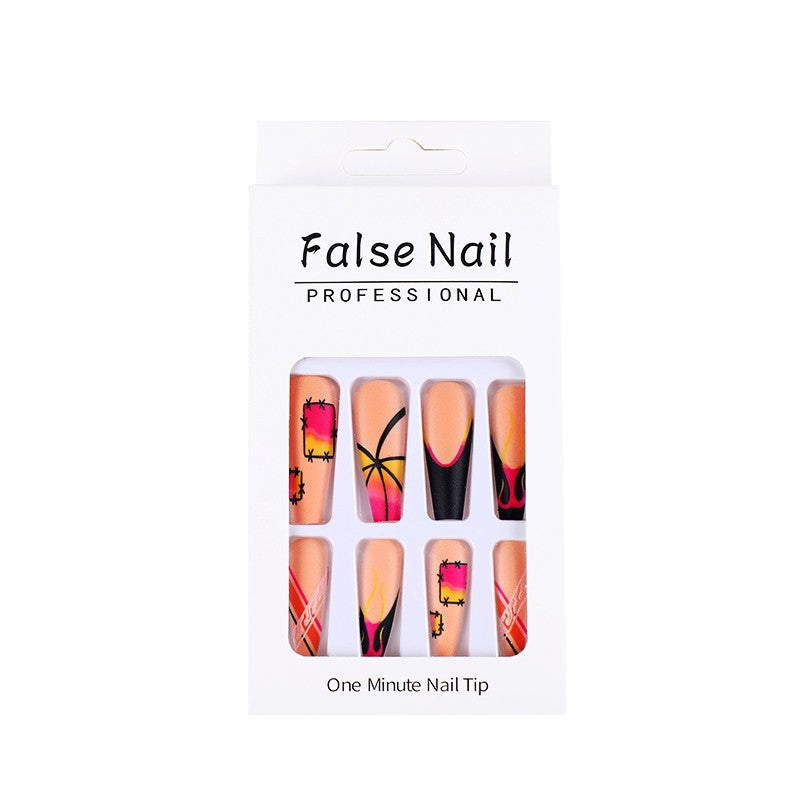 Kreatives Kunstnagelset mit farbenfrohen Designs Brehn