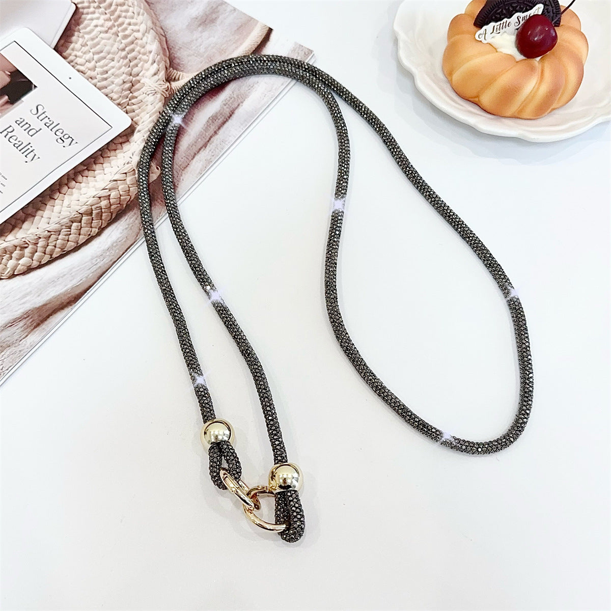 Stylische glitzernde Brillenband Brehn