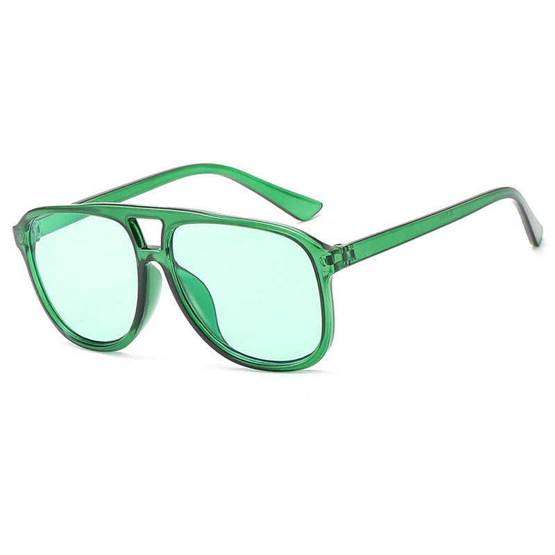 Damen modische Sonnenbrille im transparenten Design mit farbigen Gläsern Brehn