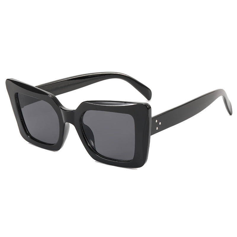 Damen quadratische Sonnenbrille mit minimalistischem Design Brehn