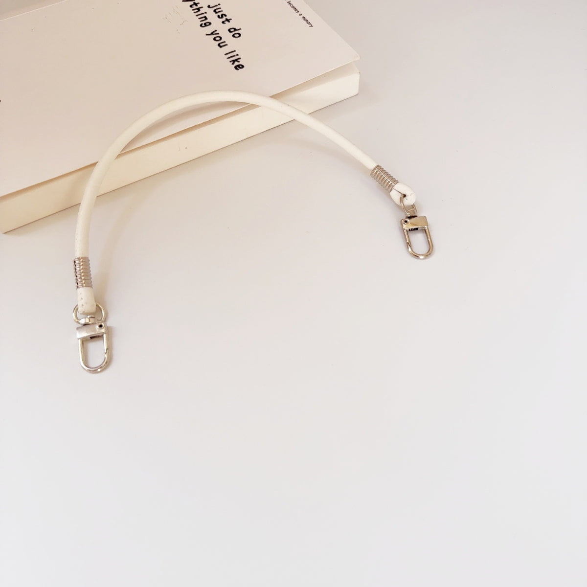 Stylische Silikon-Handykette Brehn