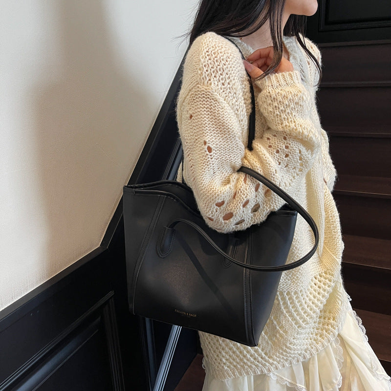 Elegante vielseitige Tote Tasche Brehn