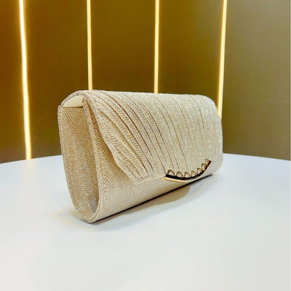 Texturierte Abend-Clutch