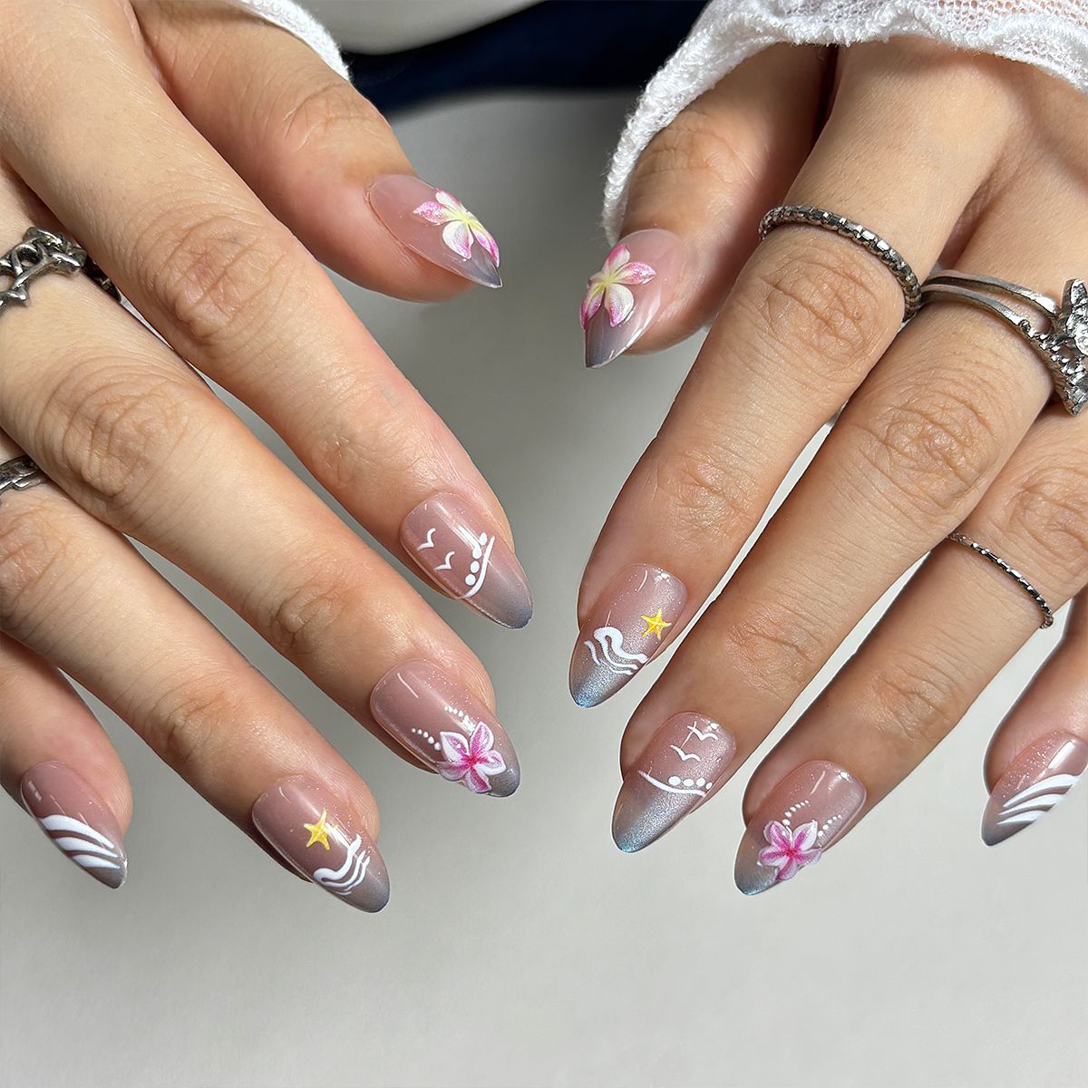 Dekoratives Press-On Nageldesign Brehn