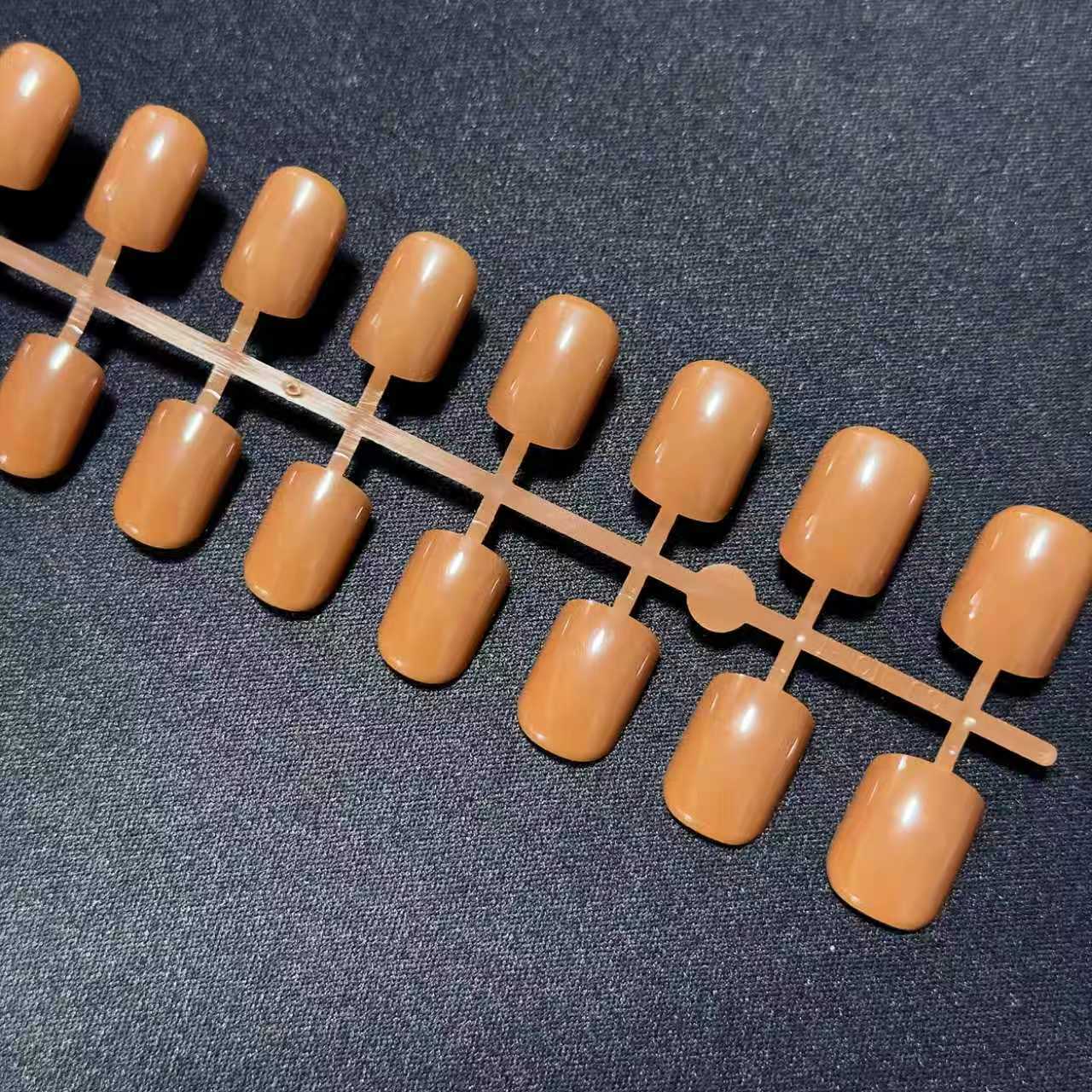 Elegante Press-On Nagelverlängerungen Brehn