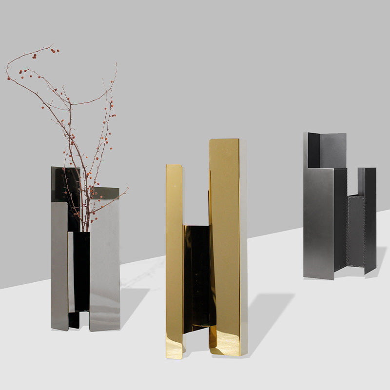 Moderne geometrische dekorative Skulptur