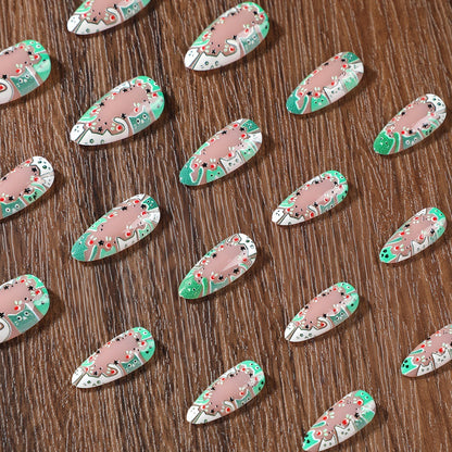 Künstliche Nagelspitzen im kreativen Design Brehn