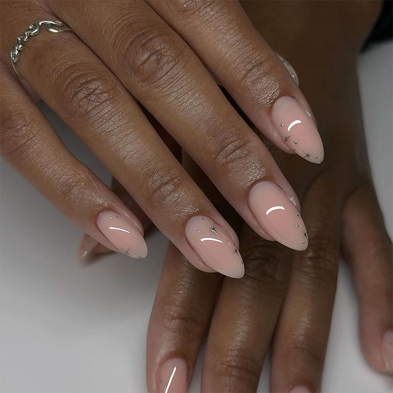Künstliche Fingernägel Set mit glamourösen Akzenten Brehn