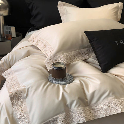 Luxuriöses Satin-Bettbezug-Set mit Spitzenbesatz