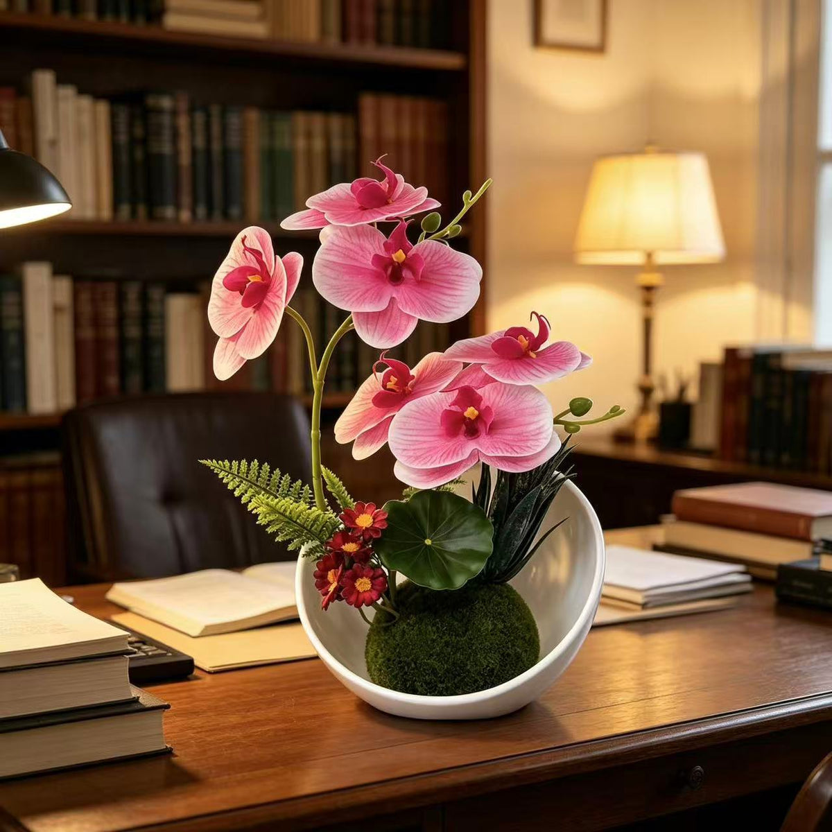 Elegante Orchideenarrangement