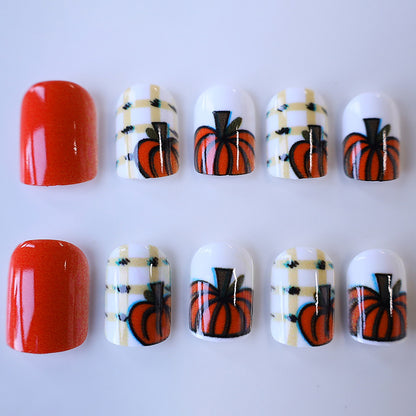 Festliche herbstliche Nagelkunst Brehn
