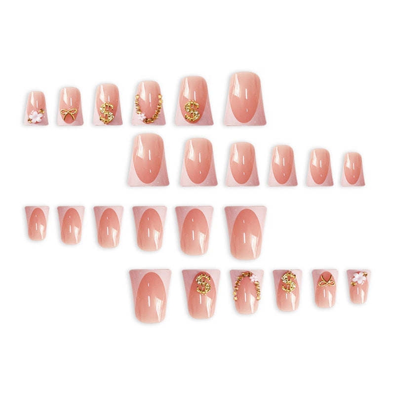 Dekoratives Nagelkunst-Set mit 3D Akzenten Brehn