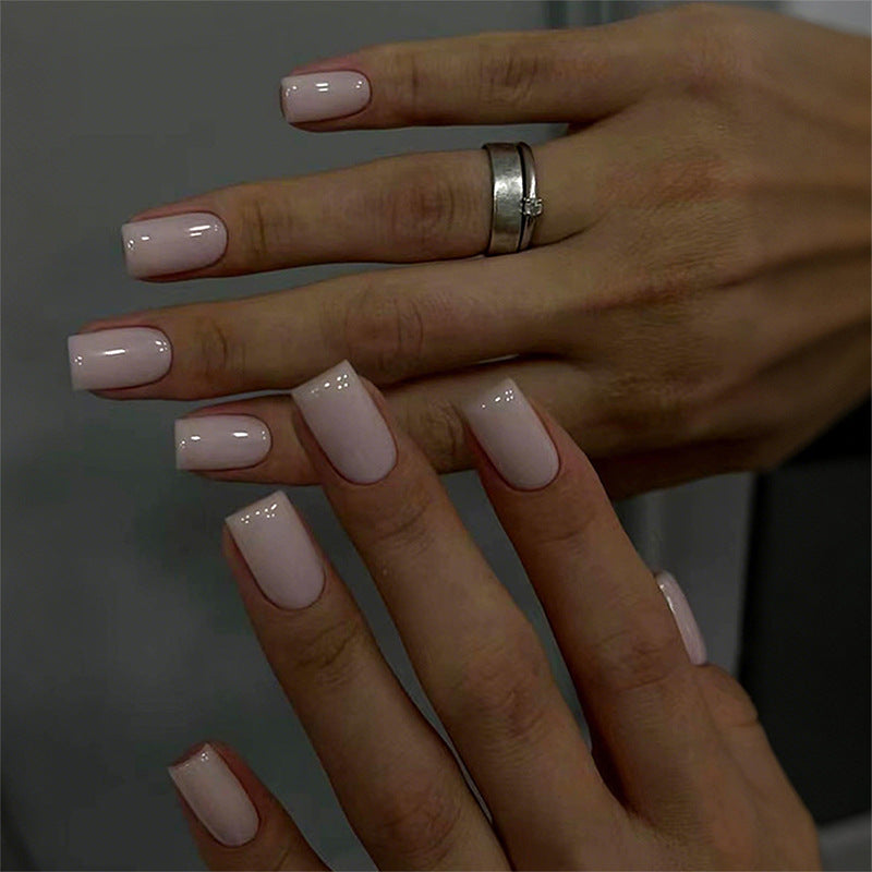 Premium Fake Nail Set für eleganten natürlichen Finish Brehn