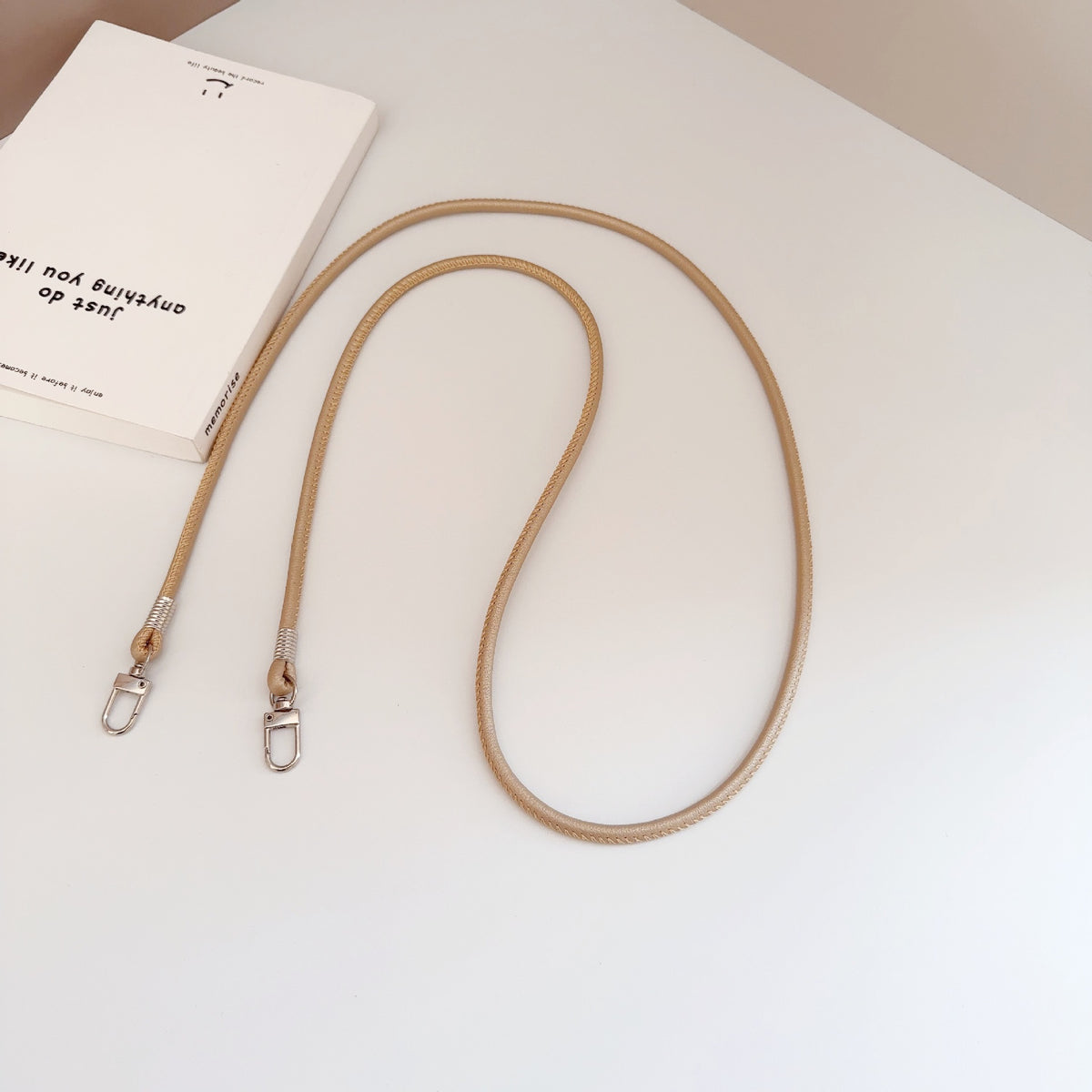 Elegante Leder-Attaché-Tragriemen Brehn