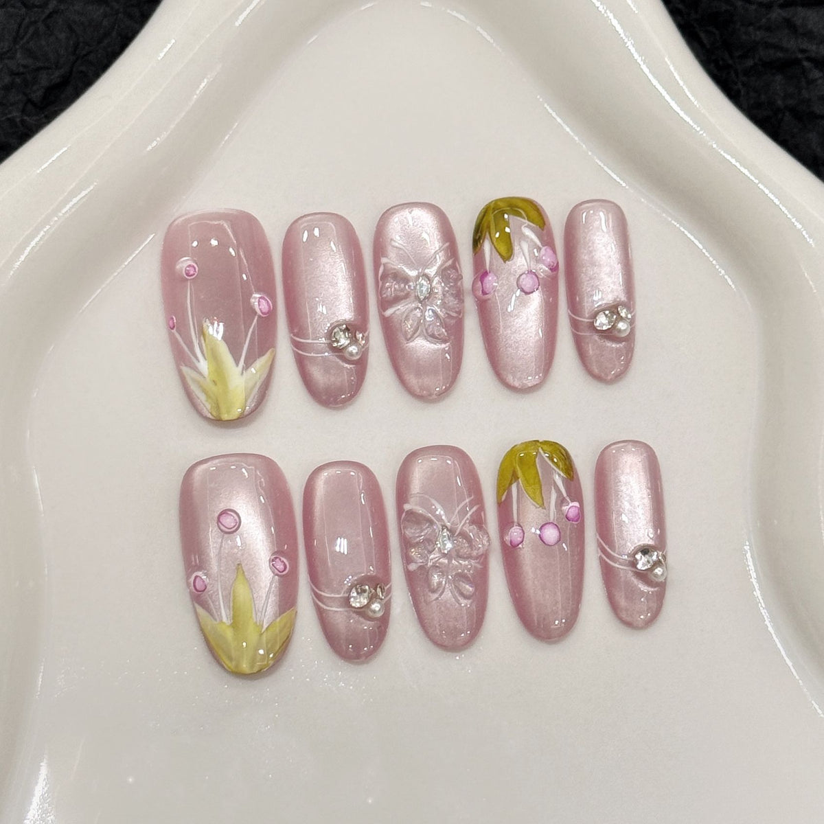 Dekoratives Acryl Press-On Nagelkunst Set