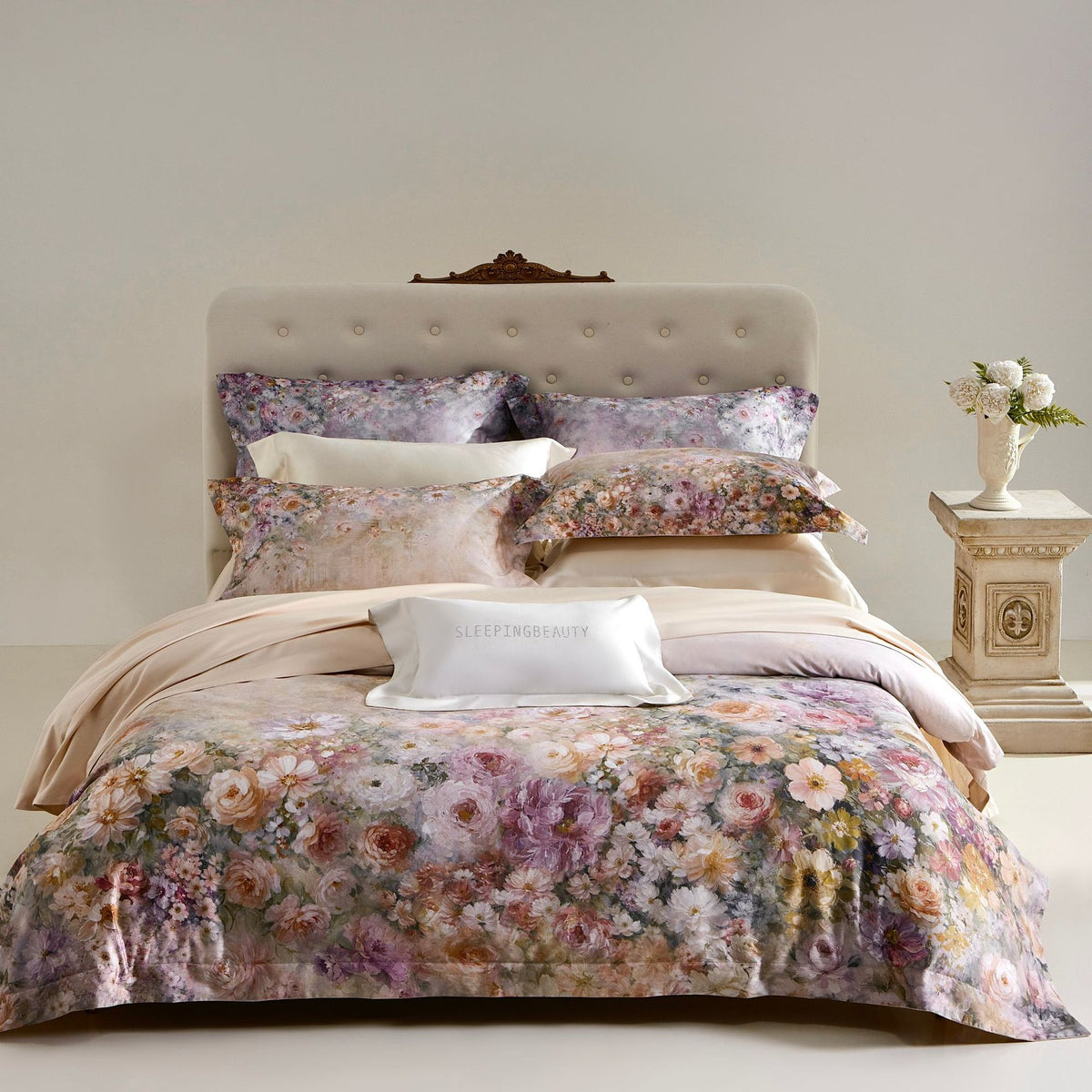 Luxus Floral Baumwollsatin Bettbezug Set mit Kontrastsaum und Kissenbezügen