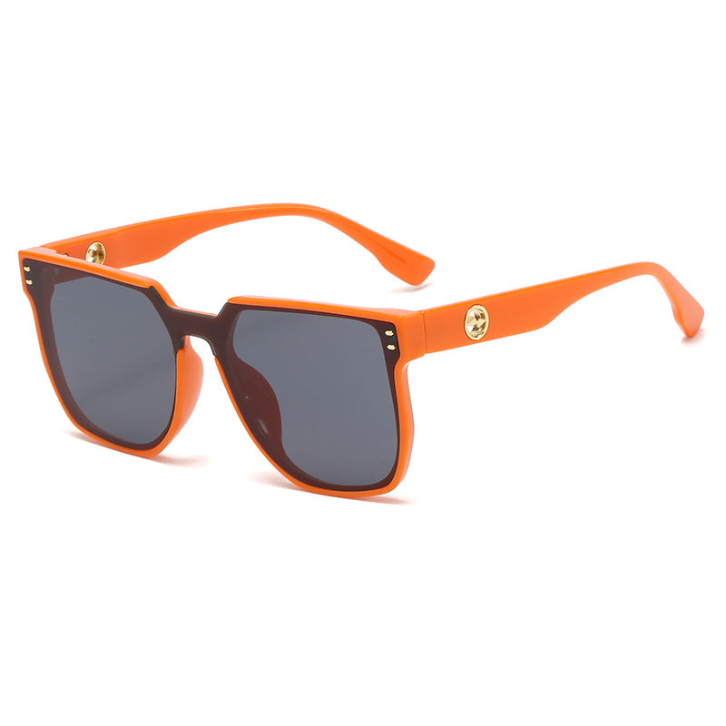 Damen auffällige Sonnenbrille mit markantem geometrischem Rahmen Brehn
