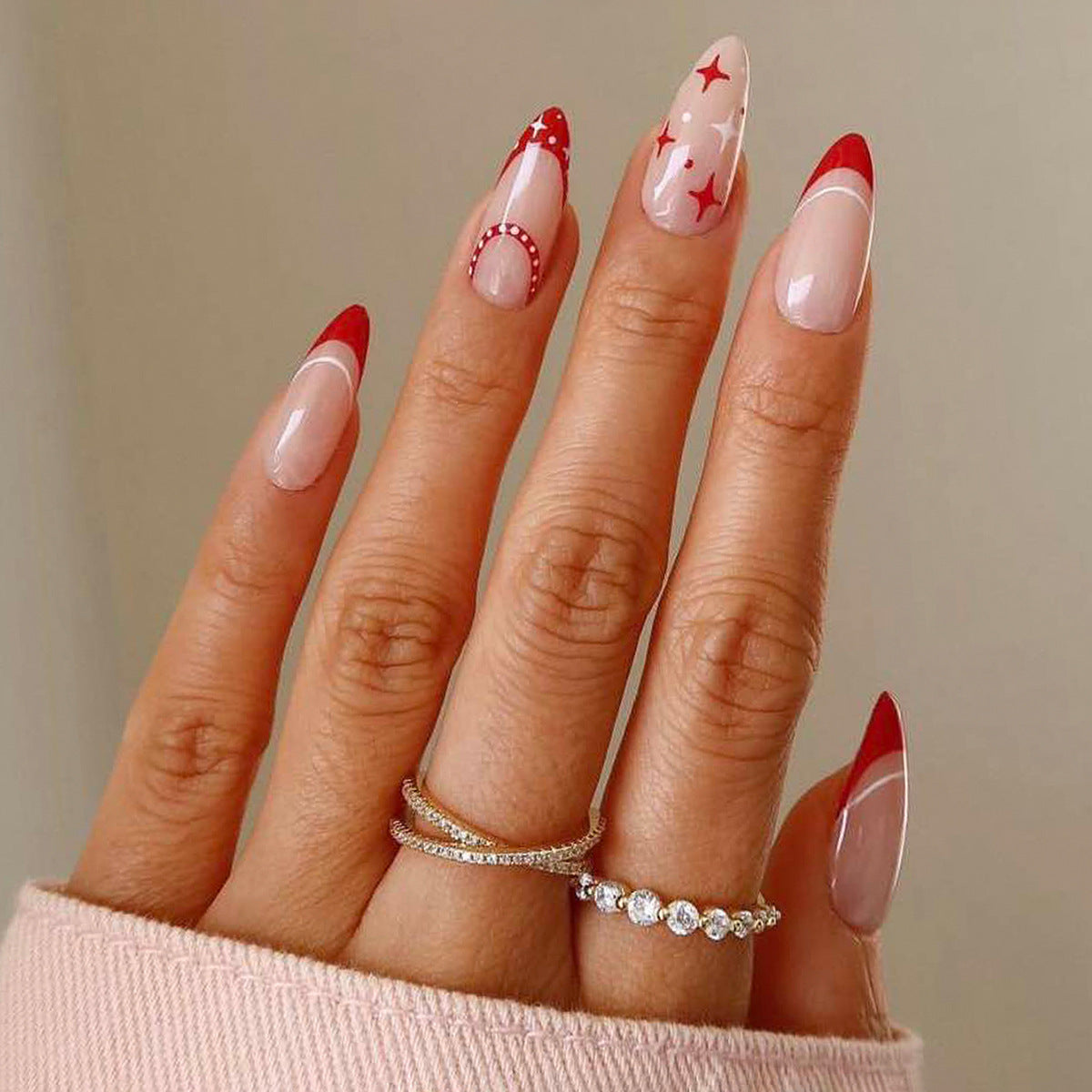 Elegante Stiletto Press-On Nagelset mit einzigartigem Design Brehn