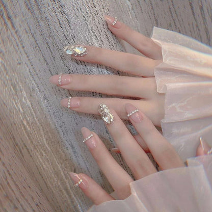 Glamouröse Strass-geprägte Press-On Nagelset Brehn