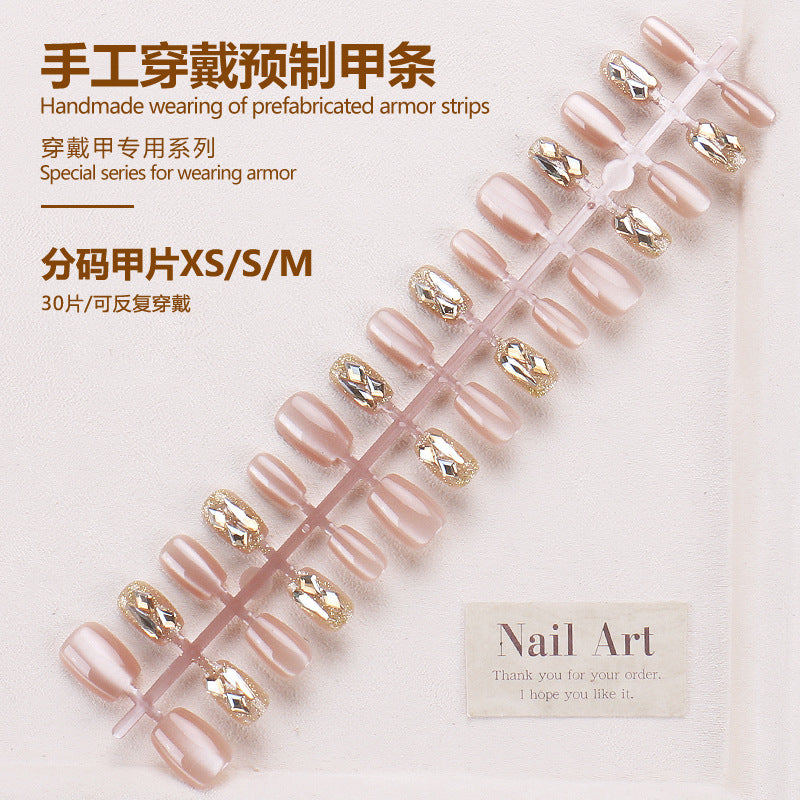 Glamorous Press-On Nagelkunstset mit Strassakzenten Brehn
