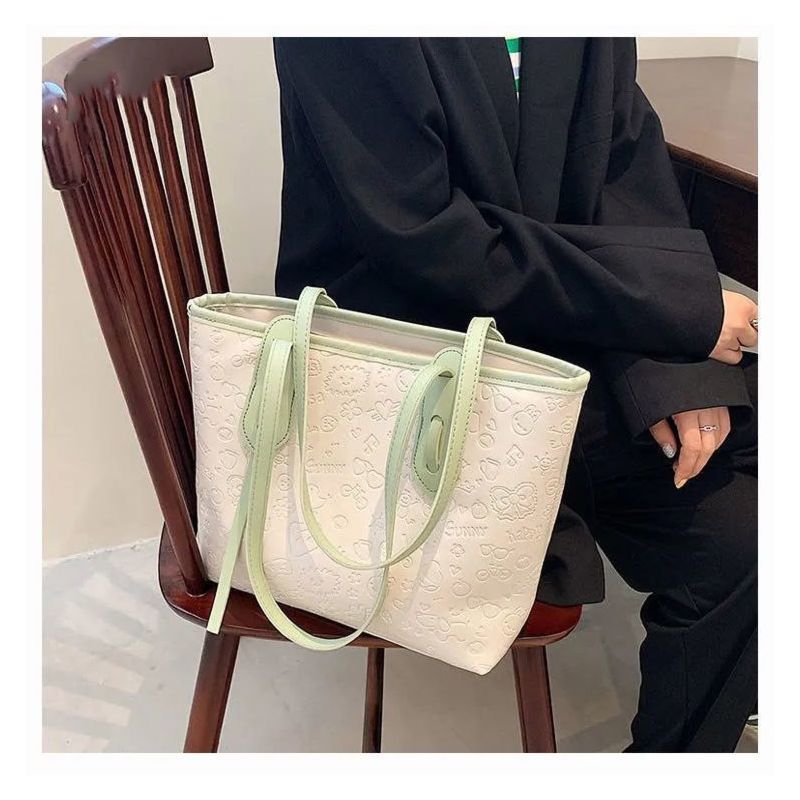 Prägungsmuster Schultertasche Brehn