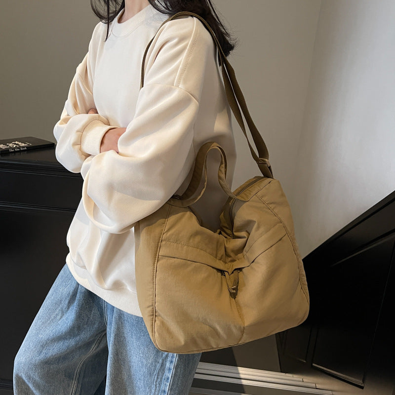 Lässige Everyday Schultertasche Brehn