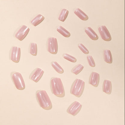 Elegante Glänzende Nagelverlängerungen Brehn