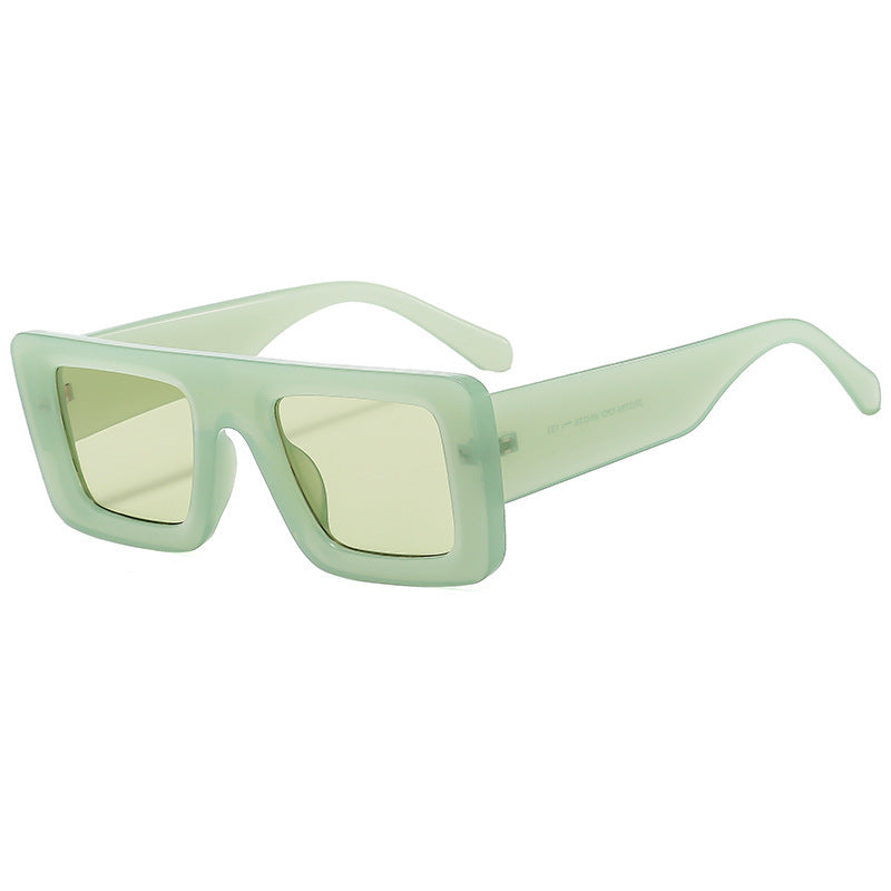 Damen Modische quadratische Sonnenbrille mit extra breitem Rahmen Brehn