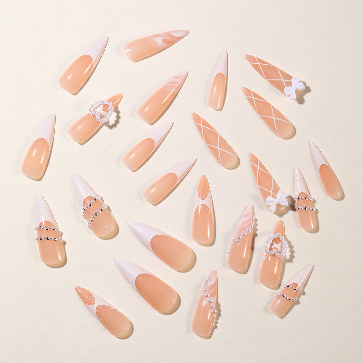 Elegante Stiletto Strass Nagelkunst Verlängerungen Brehn