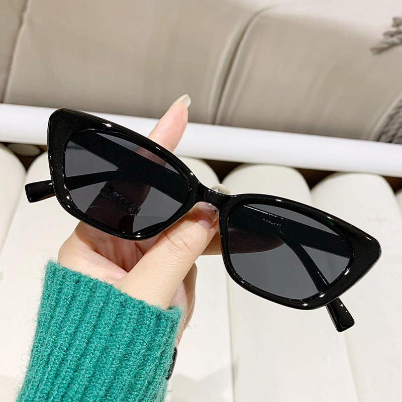 Damen Cat-Eye Sonnenbrille mit hochwertigem, geometrischem Rahmen Brehn