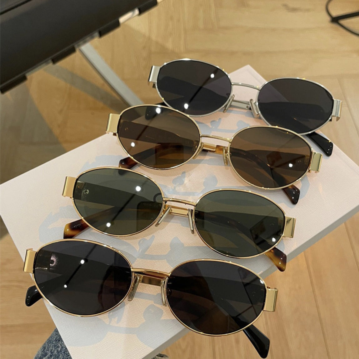 Damen exklusive ovalförmige Designer-Sonnenbrille Brehn