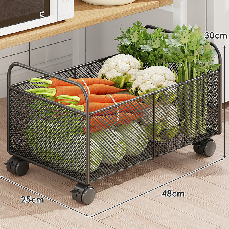 Rollwagen aus Mesh mit Holzgriffen