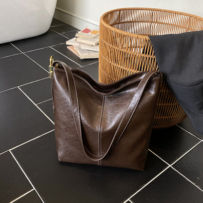 Minimalistische Leder Schultertasche