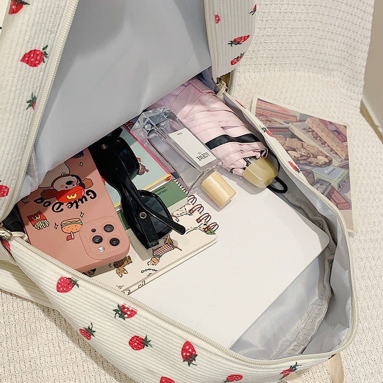 Rucksack mit Verspieltem Erdbeerdesign Brehn