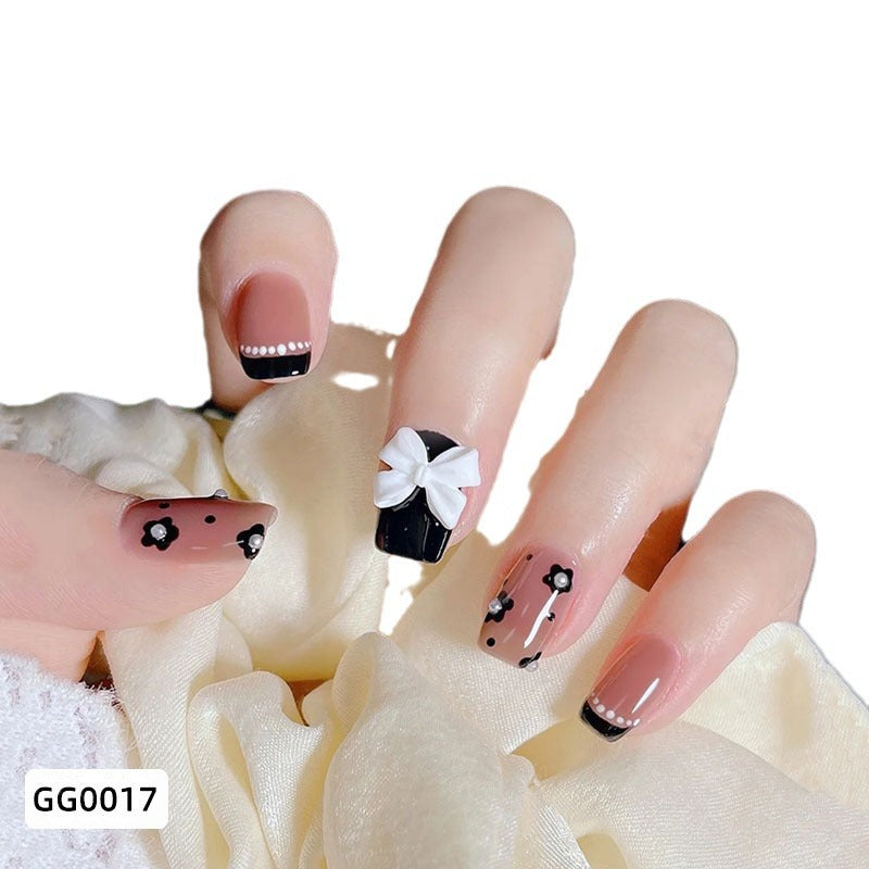 Dekorativer Floral Press-On Nagelset